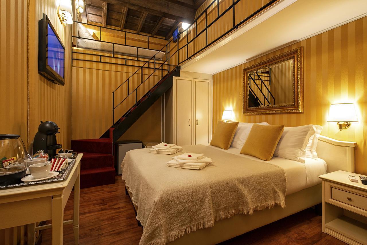 Canova Rooms In Spanish Steps Rome Extérieur photo